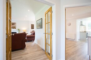 Juniper Hill, Loch Achilty