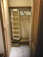 Deri-Down Guest House