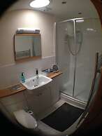 Deri-Down Guest House