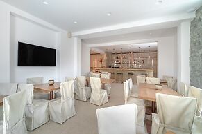 Omnia Mykonos Boutique Hotel & Suites