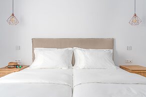 Omnia Mykonos Boutique Hotel & Suites