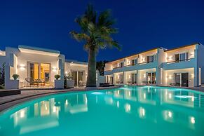 Omnia Mykonos Boutique Hotel & Suites