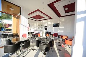 HOTEL MEDEA kvariati