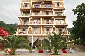 HOTEL MEDEA kvariati