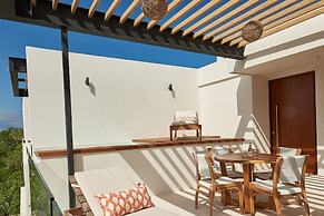 Romantic Penthouse Studio Get Away With Private Splash Pool- PENT HOUS