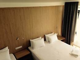 Bravo Hotel