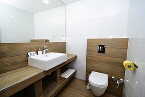 Bravo Hotel