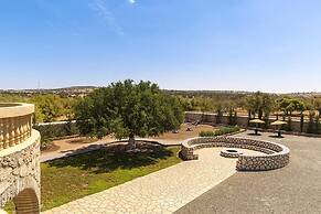 Les Trois Merveilles