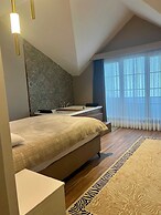 Sisdagi Zirve Otel