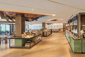 Le Meridien Khao Lak Resort & Spa