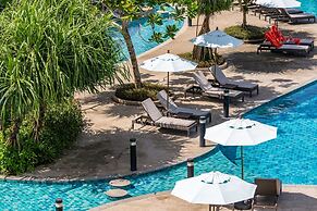 Le Meridien Khao Lak Resort & Spa