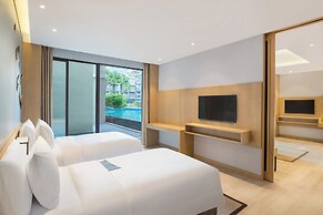 Le Meridien Khao Lak Resort & Spa