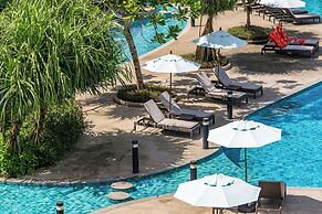 Le Meridien Khao Lak Resort & Spa