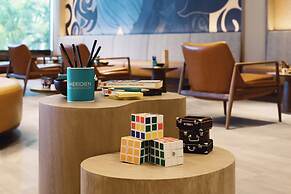 Le Meridien Khao Lak Resort & Spa