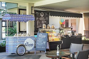 Le Meridien Khao Lak Resort & Spa