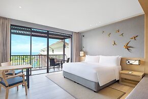 Le Meridien Khao Lak Resort & Spa