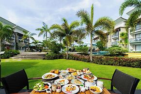 Le Meridien Khao Lak Resort & Spa