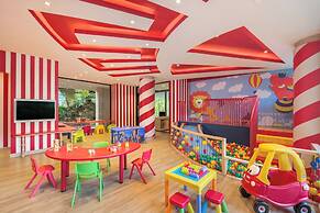 Le Meridien Khao Lak Resort & Spa