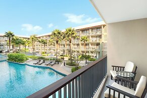 Le Meridien Khao Lak Resort & Spa