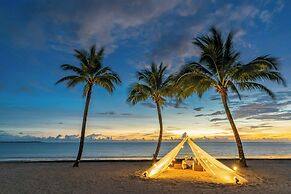 Le Meridien Khao Lak Resort & Spa