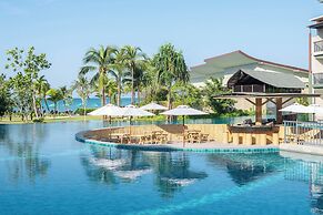 Le Meridien Khao Lak Resort & Spa