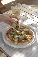 AlaBora Hotel - Alaçatı