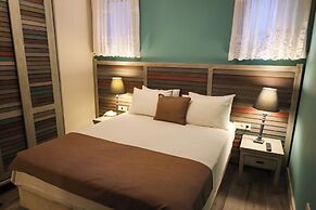 AlaBora Hotel - Alaçatı