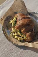 AlaBora Hotel - Alaçatı