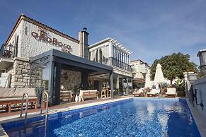 AlaBora Hotel - Alaçatı