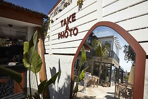 AlaBora Hotel - Alaçatı