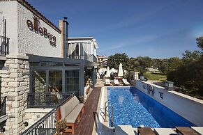 AlaBora Hotel - Alaçatı