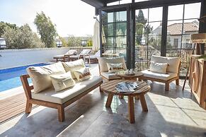 AlaBora Hotel - Alaçatı