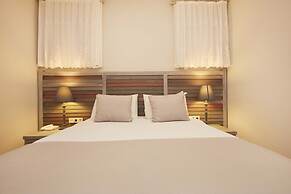 AlaBora Hotel - Alaçatı