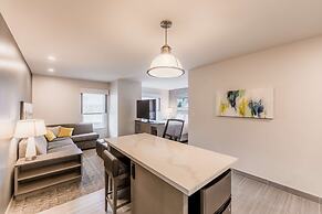 Hyatt House Winnipeg-South/Outlet Collection