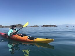 Bahia Rica Fishing & Kayak Lodge