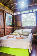 Bahia Rica Fishing & Kayak Lodge