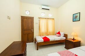 Super OYO 1150 Omah Ladrang