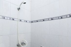 OYO 1196 Hotel Pura Puspa Rosa