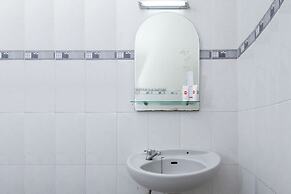 OYO 1196 Hotel Pura Puspa Rosa