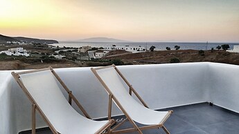 Bianco Diverso Suites