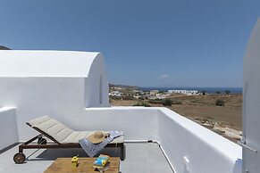 Bianco Diverso Suites