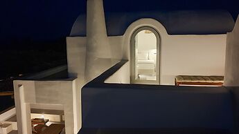 Bianco Diverso Suites