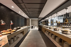 Lakeshore Hotel Tainan