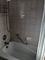 West Point Grey Guest House  UBC