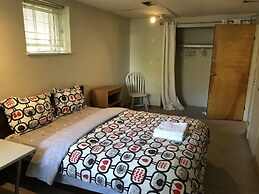 West Point Grey Guest House  UBC