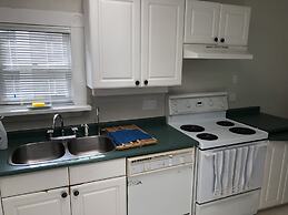 West Point Grey Guest House  UBC