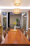 Hanoi Sunflower Westlake Homestay