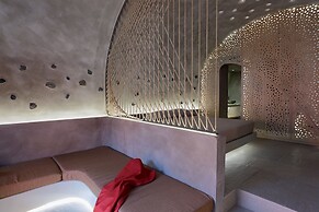 Andronikos Canaves Santorini