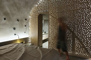 Andronikos Canaves Santorini