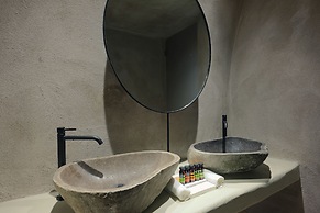 Andronikos Canaves Santorini